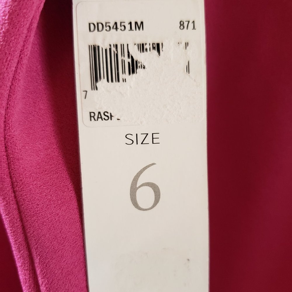 Donna Morgan Racerback Dress - Picture 3 of 6